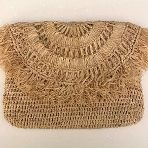 Mar y Sol Straw Clutch